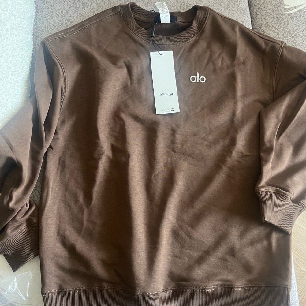 Brown sweatshirt